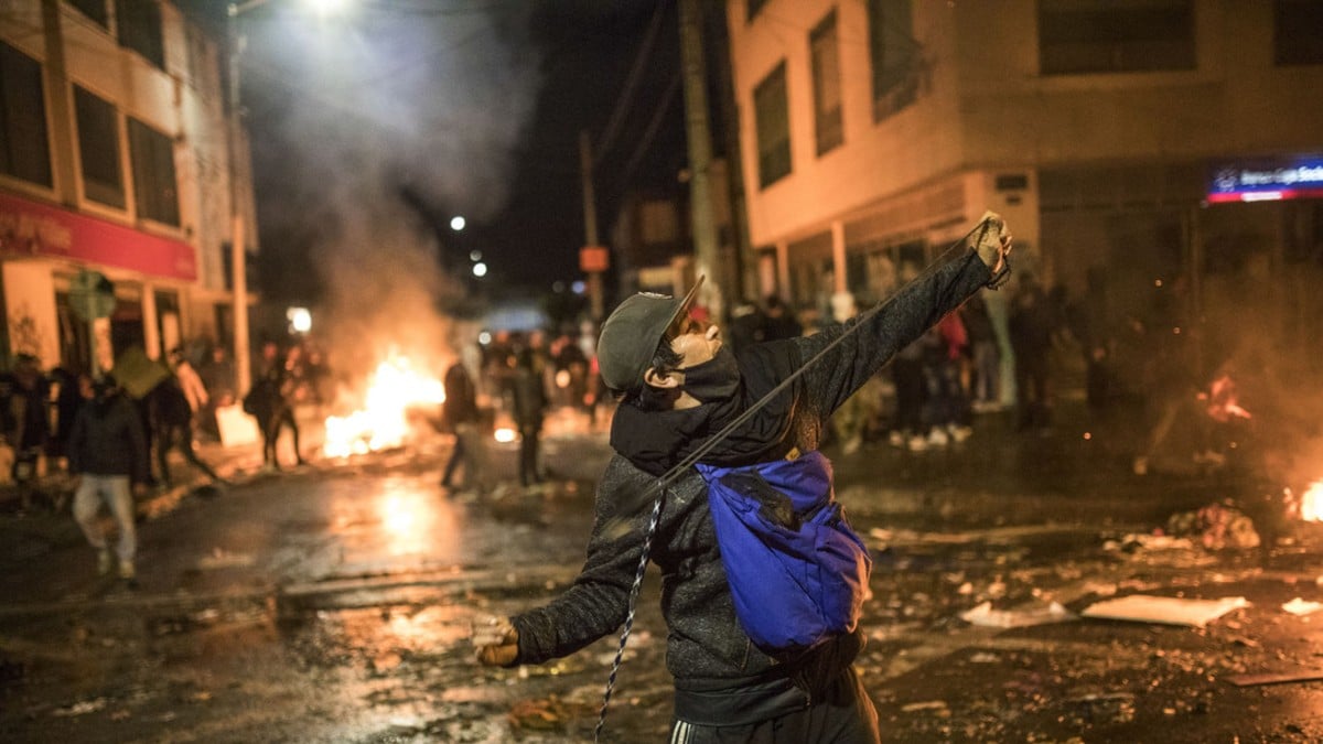 (Videos) Al menos 5 muertos en las protestas desatadas en Bogotá tras la muerte de un abogado a manos de la policía