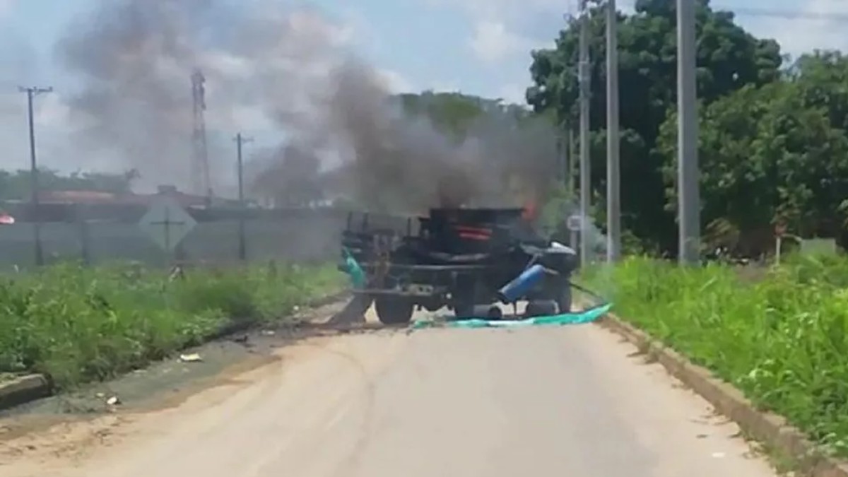 (Video) Explota carro bomba cerca de un batallón del Ejército en Colombia