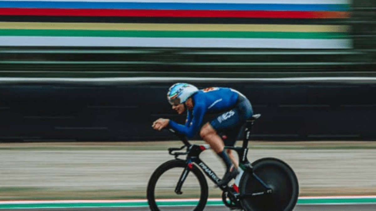 Ciclista italiano se corona como campeón mundial de ciclismo a contrarreloj