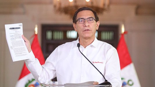 Vizcarra Perú renuncia presidencia conspiración