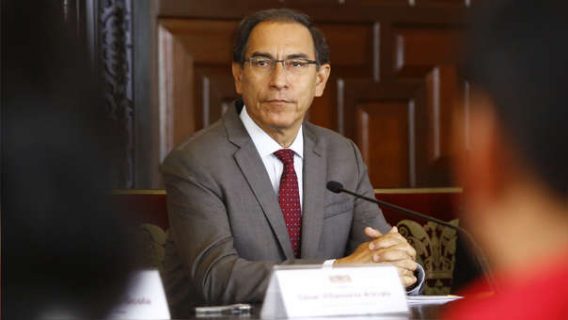 Allanan casas de involucrados en audios contra Martín Vizcarra