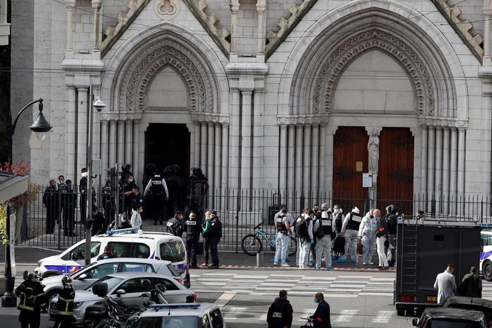Francia declara «urgencia atentado» tras ataques con arma blanca