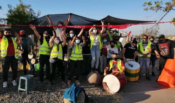 Trabajadores de planta San Bernardo de Coca-Cola siguen en huelga