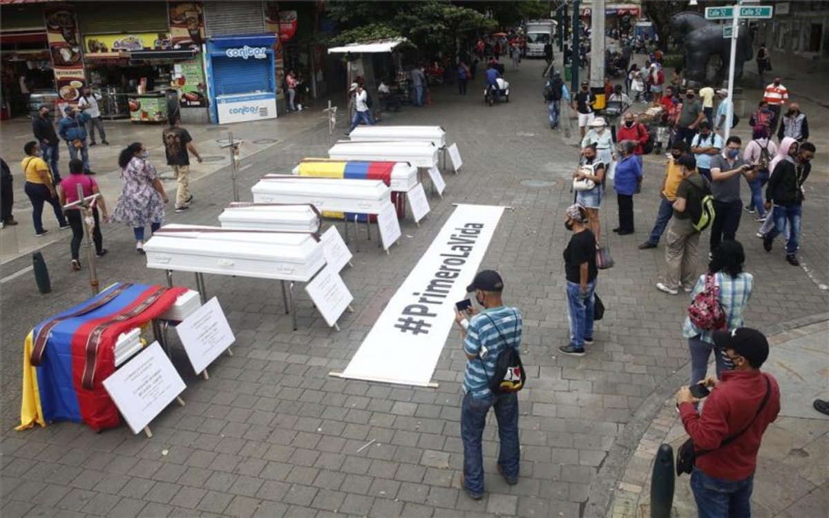 260 asesinatos en sesenta masacres: Instituto para la paz contabiliza muertes en Colombia durante el 2020