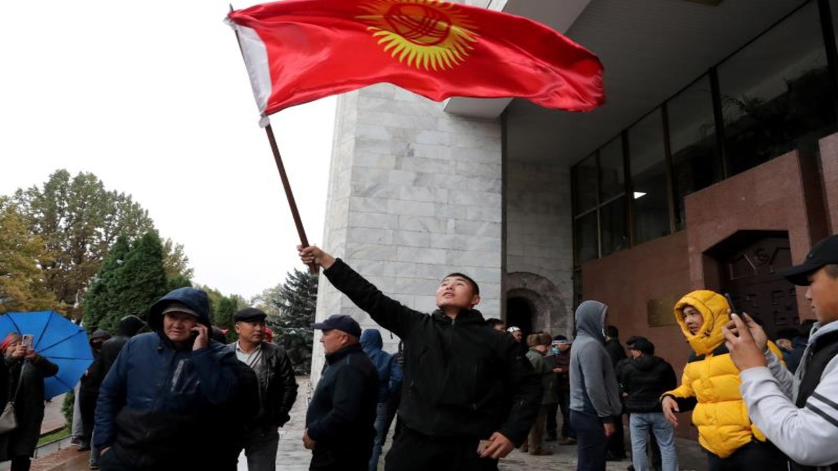 Junta electoral de Kirguistán anula los resultados de las parlamentarias