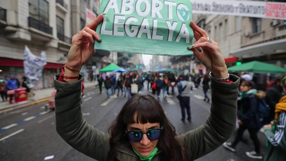 Argentina está un paso más cerca de la legalización del aborto