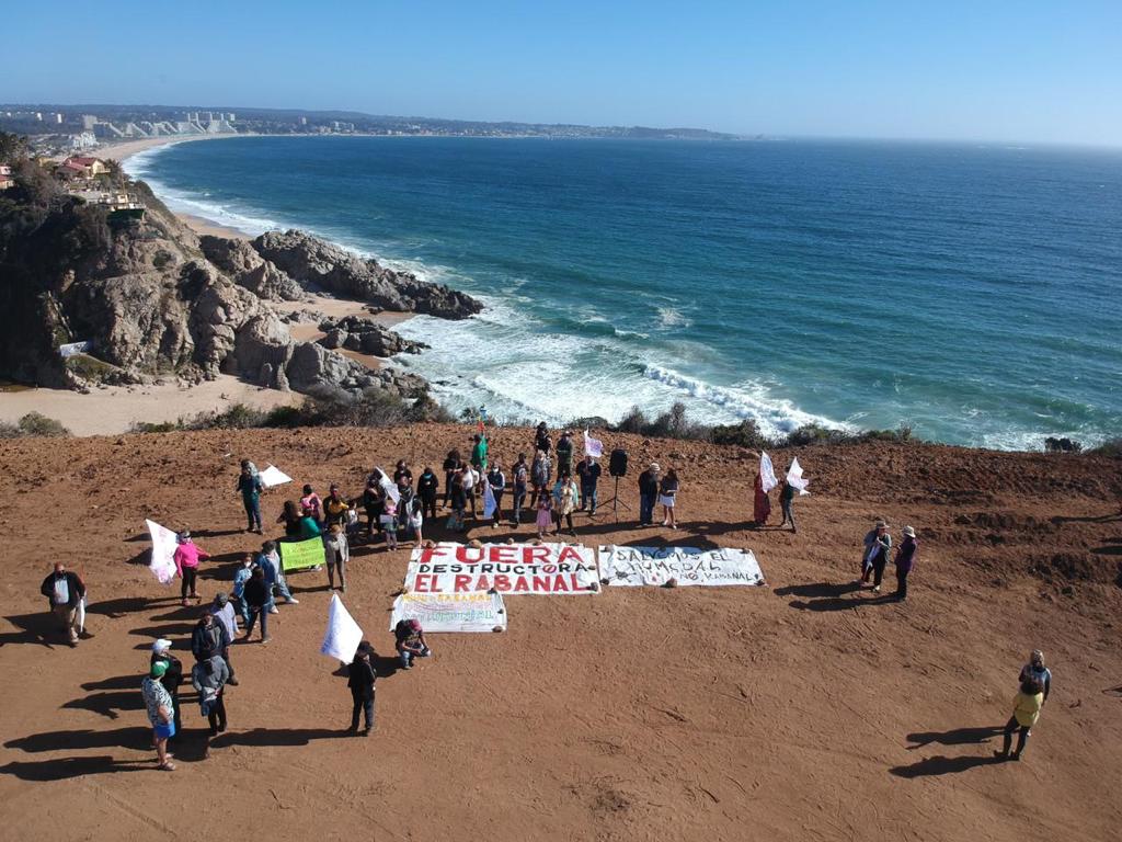 Algarrobo: Ordenan paralización de proyecto inmobiliario por hallazgos arqueológicos