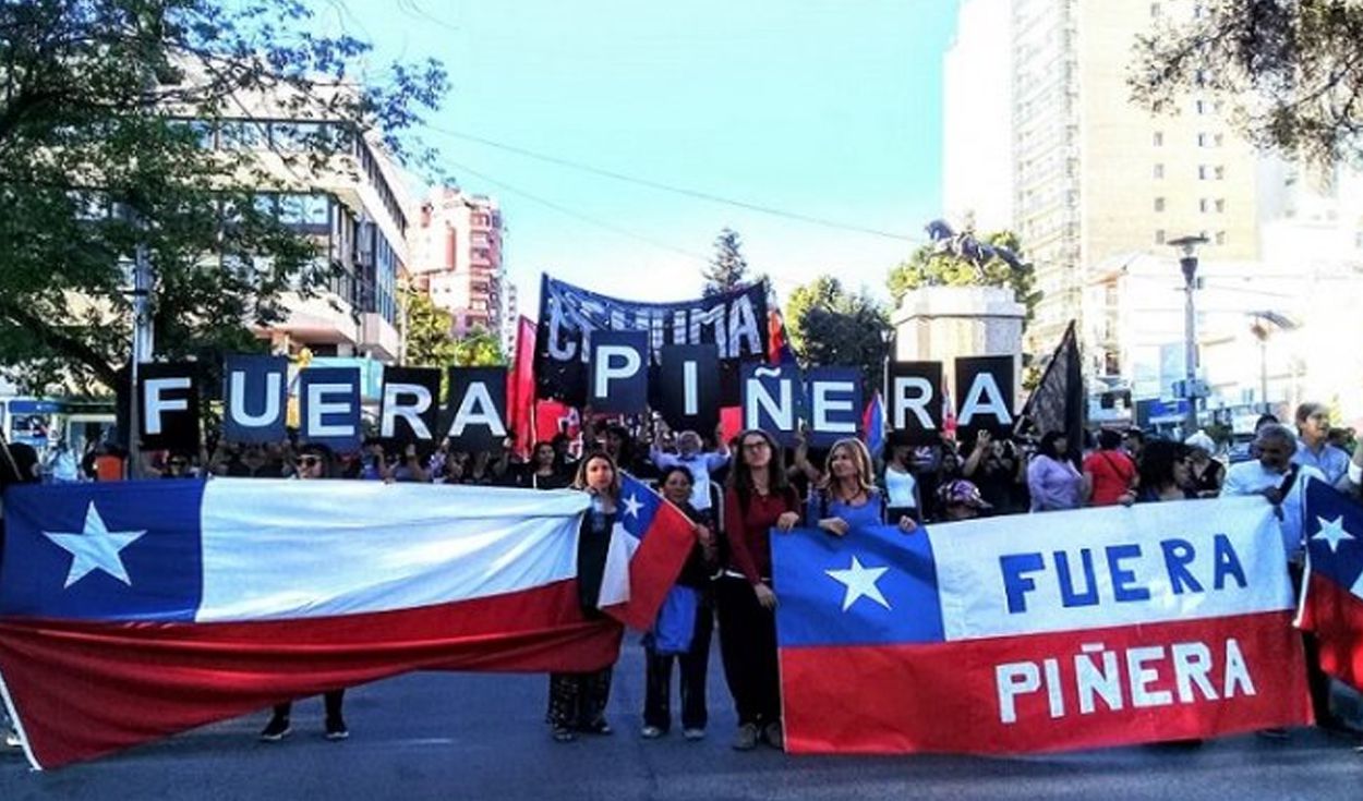 Un pueblo indignado se rebela contra decisión de Piñera de impugnar reforma de fondo de pensiones