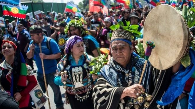 Comunidades mapuche se manifiestan en Lumaco en contra de los escaños reservados