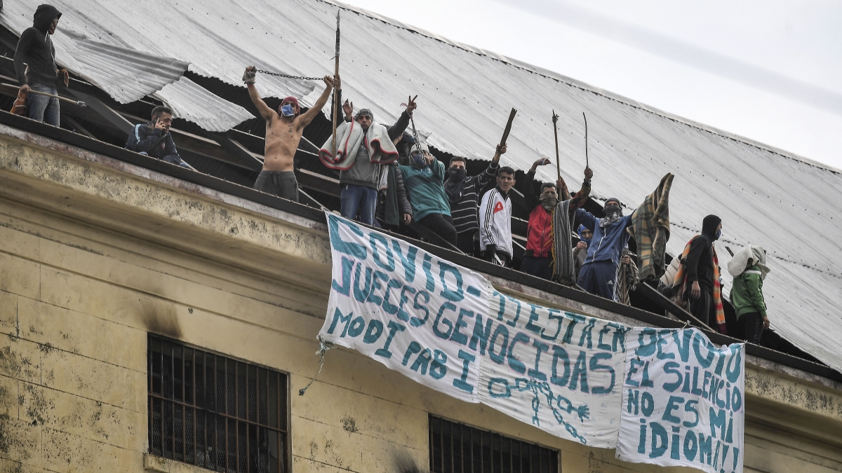 Reanudarán visitas a reclusos en Argentina tras jornada de motines en centros penitenciarios