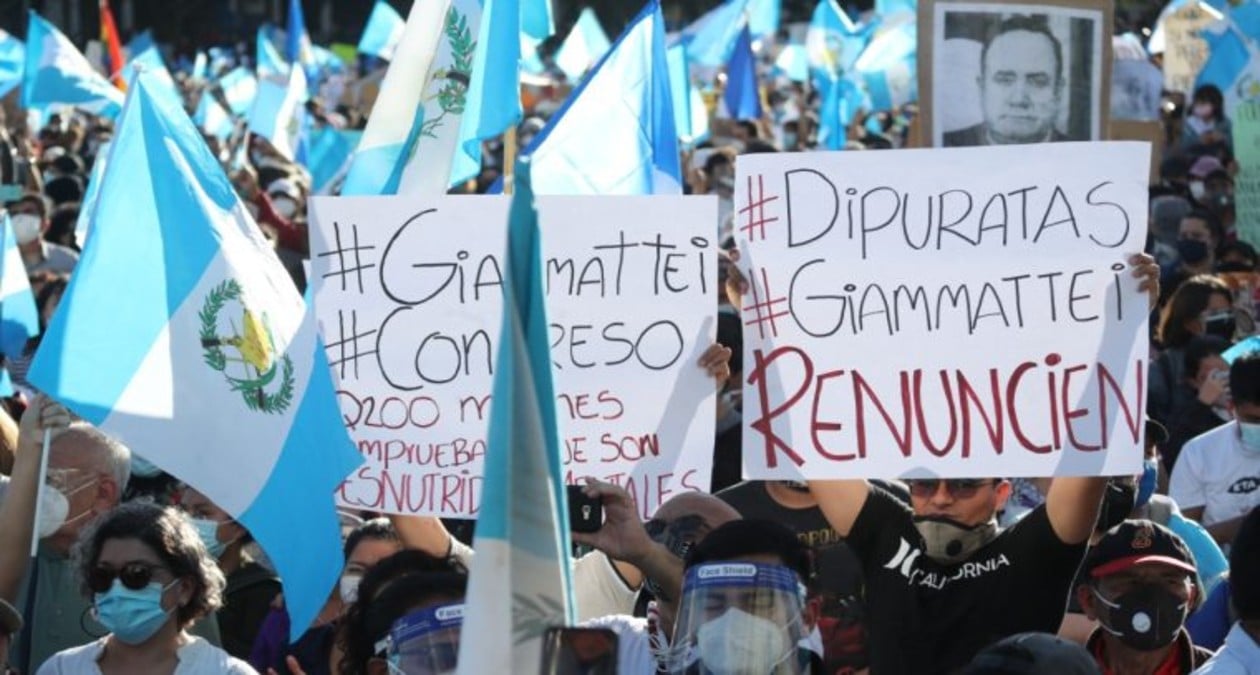 Guatemala descarta la ley de presupuestos 2021 que provocaron las protestas masivas