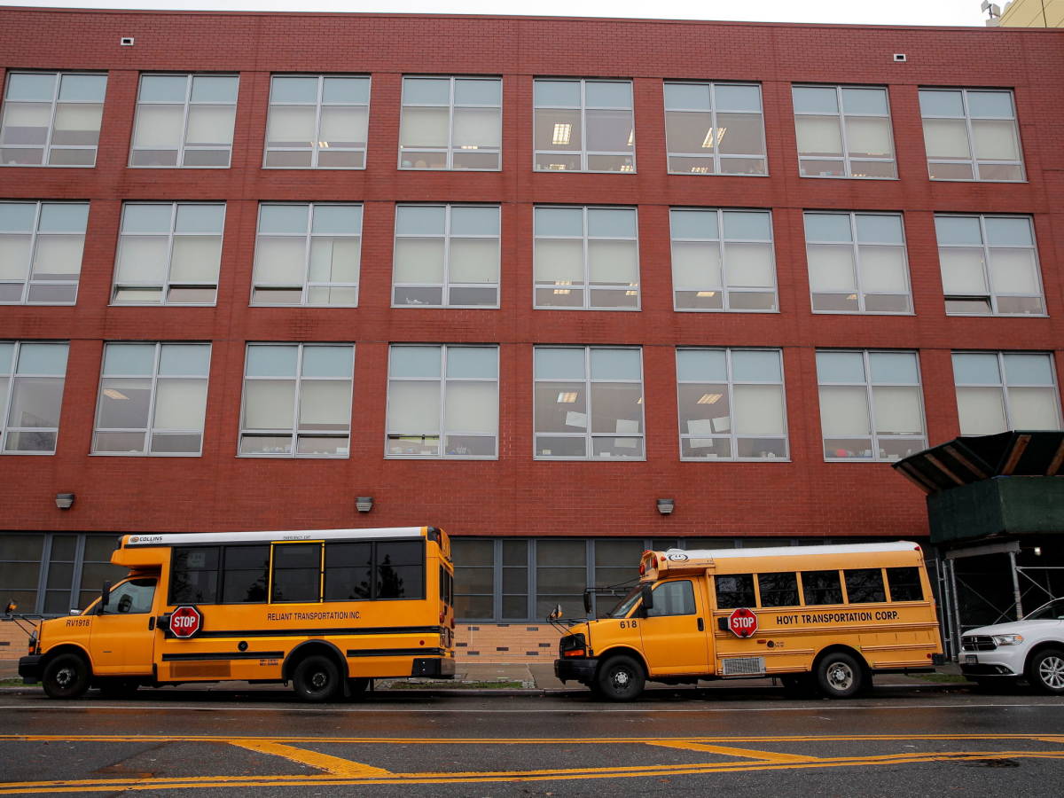 Segunda ola de Covid-19: Nueva York cierra escuelas tras aumento de casos