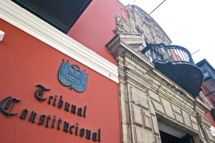 Perú: declararon improcedente demanda para evaluar validez de vacancia de Vizcarra