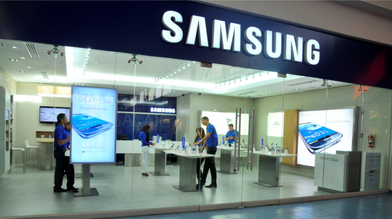 Cierre de tiendas de Samsung amenaza con afectar a clientes en todo Chile