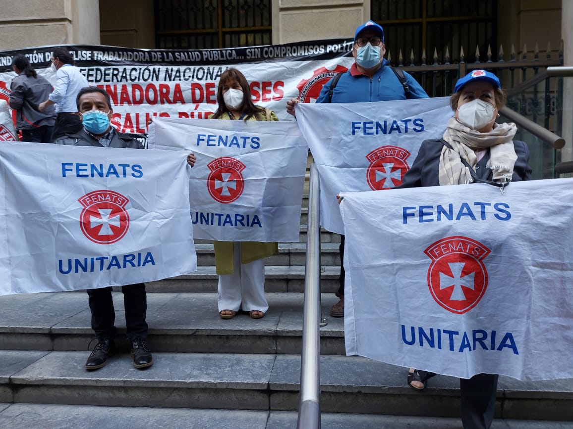 Más de 60 mil trabajadores de la salud inician paro indefinido a partir de este lunes