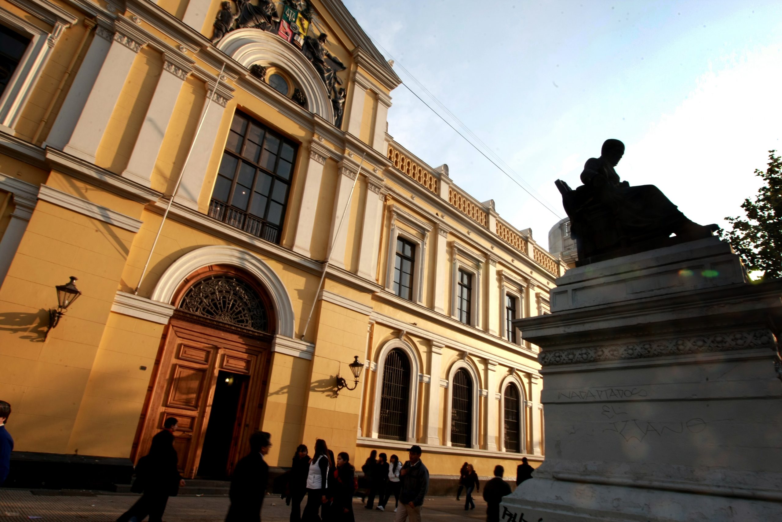 Cuatro universidades chilenas entre las 100 mejores de Iberoamérica en ranking de investigación