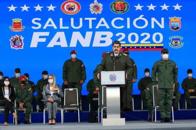 Maduro denuncia que se preparan ataques contra Venezuela desde Colombia