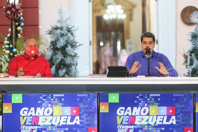 Maduro parlamento diálogo