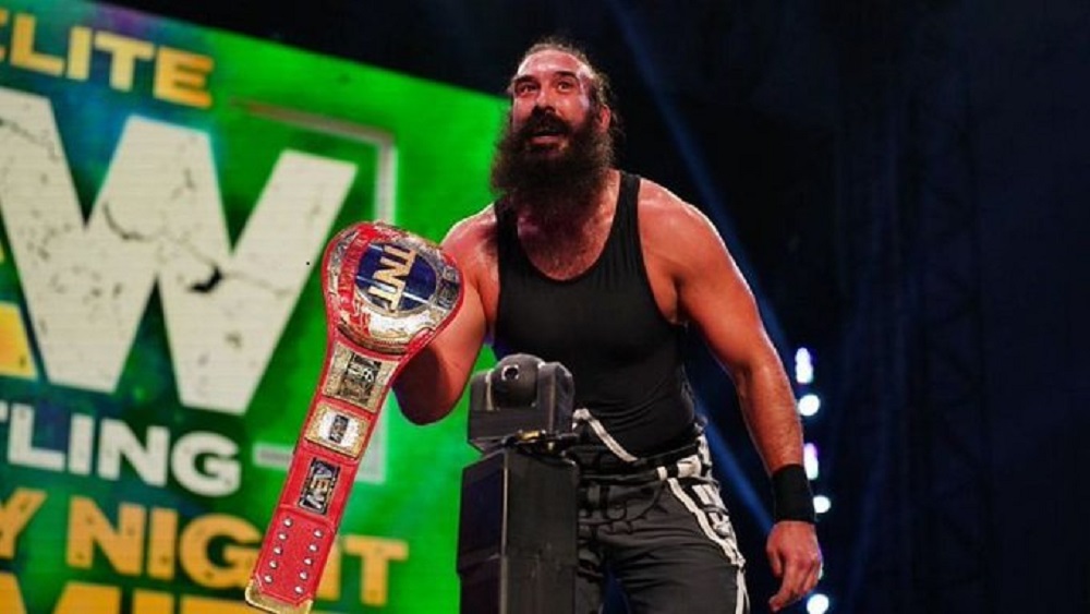 El mundo de lucha libre de luto por el fallecimiento de la exestrella de la WWE Luke Harper, también conocido como Brodie Lee