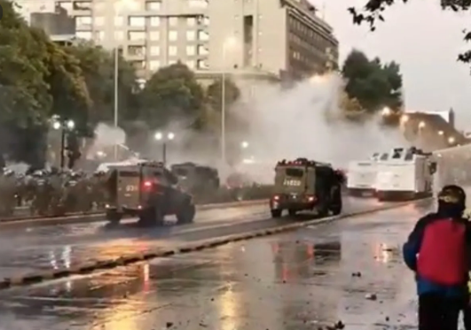 Hombre de 30 años resultó con  trauma ocular y  pérdida del ojo derecho en medio de represión a  protestas