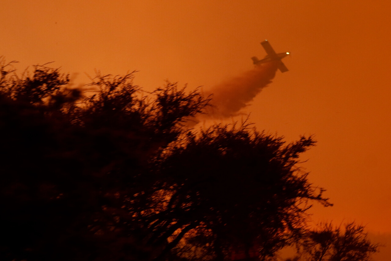 Más de 4 mil hectáreas afectadas y 7 mil familias evacuadas por incendio en Quilpué