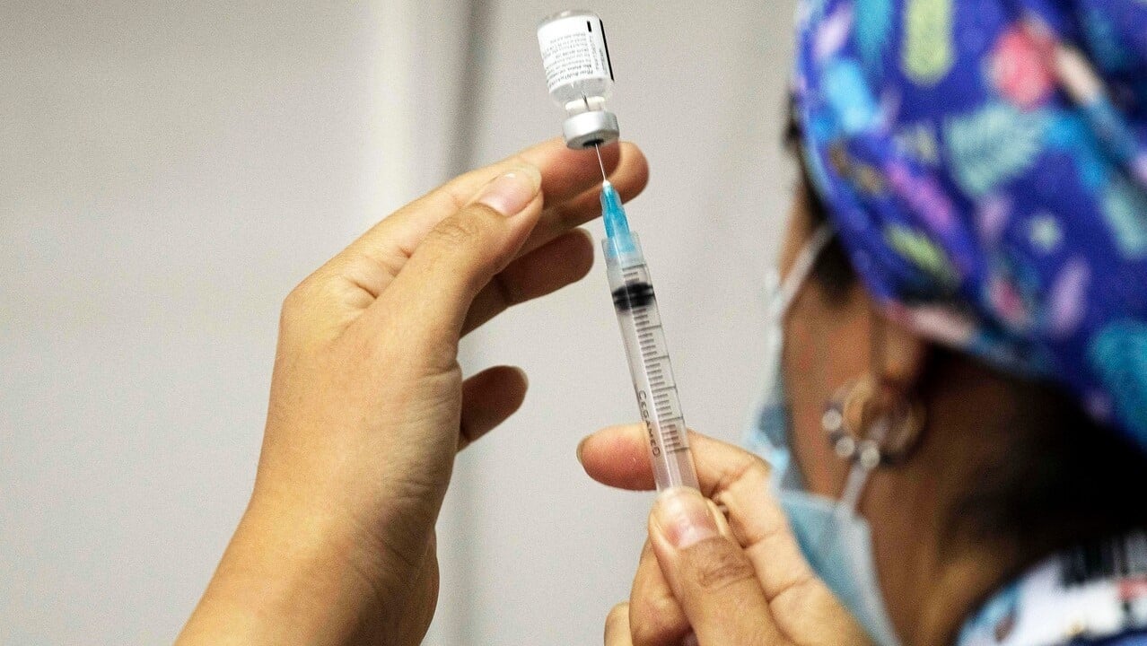Presentan proyecto de ley para sancionar a las autoridades que adelanten su vacunación
