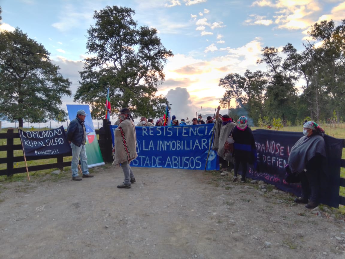 Panguipulli: Comunidades Mapuche inician recuperación territorial para frenar el avance inmobiliario