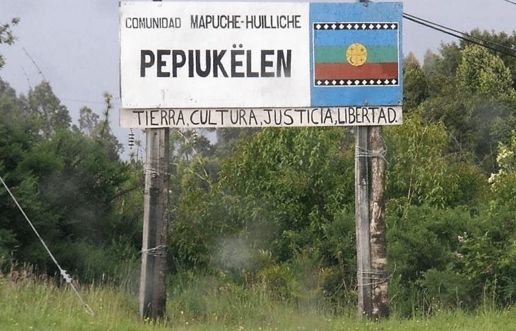 Comunidad mapuche presentará reclamos a la CIDH por ampliación de instalaciones de empresa salmonera a 30 metros de sus casas