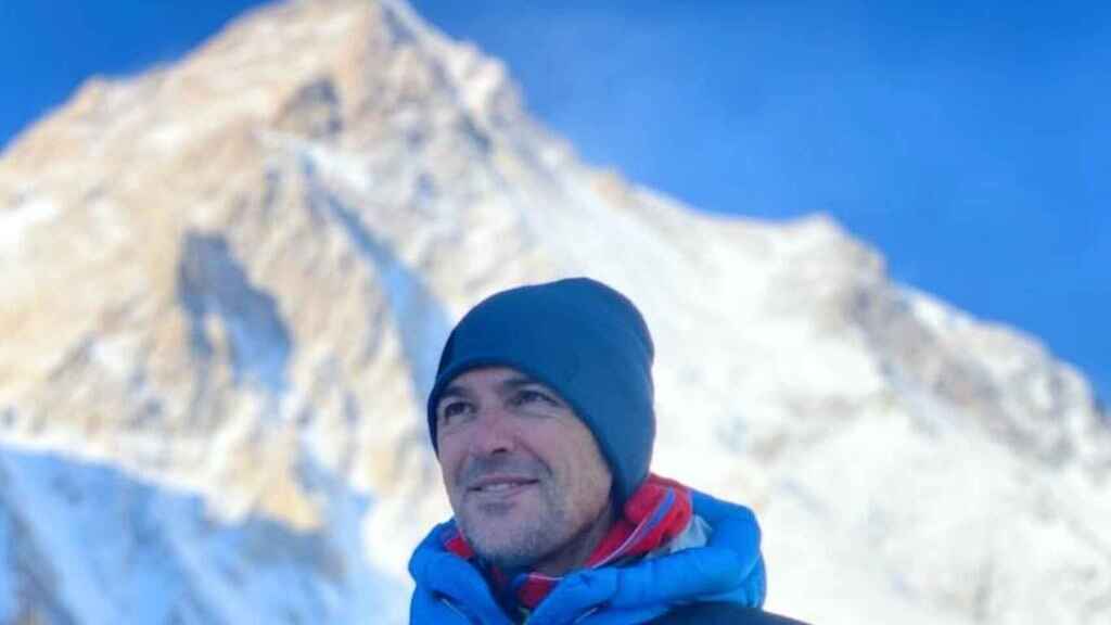 Muere alpinista español tras sufrir caída de la segunda montaña más alta del mundo
