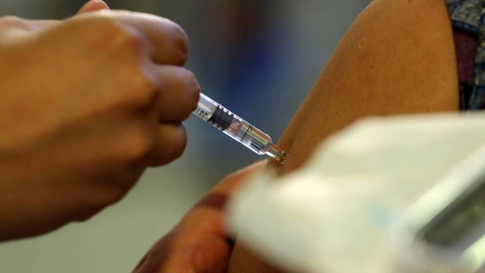 Covid-19: CPLT pide transparentar información sobre las vacunas