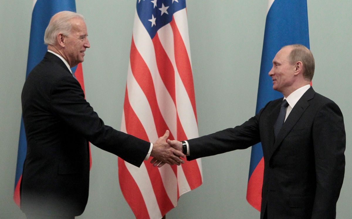 Finlandia se ofrece como sede de una eventual cumbre entre Putin y Biden