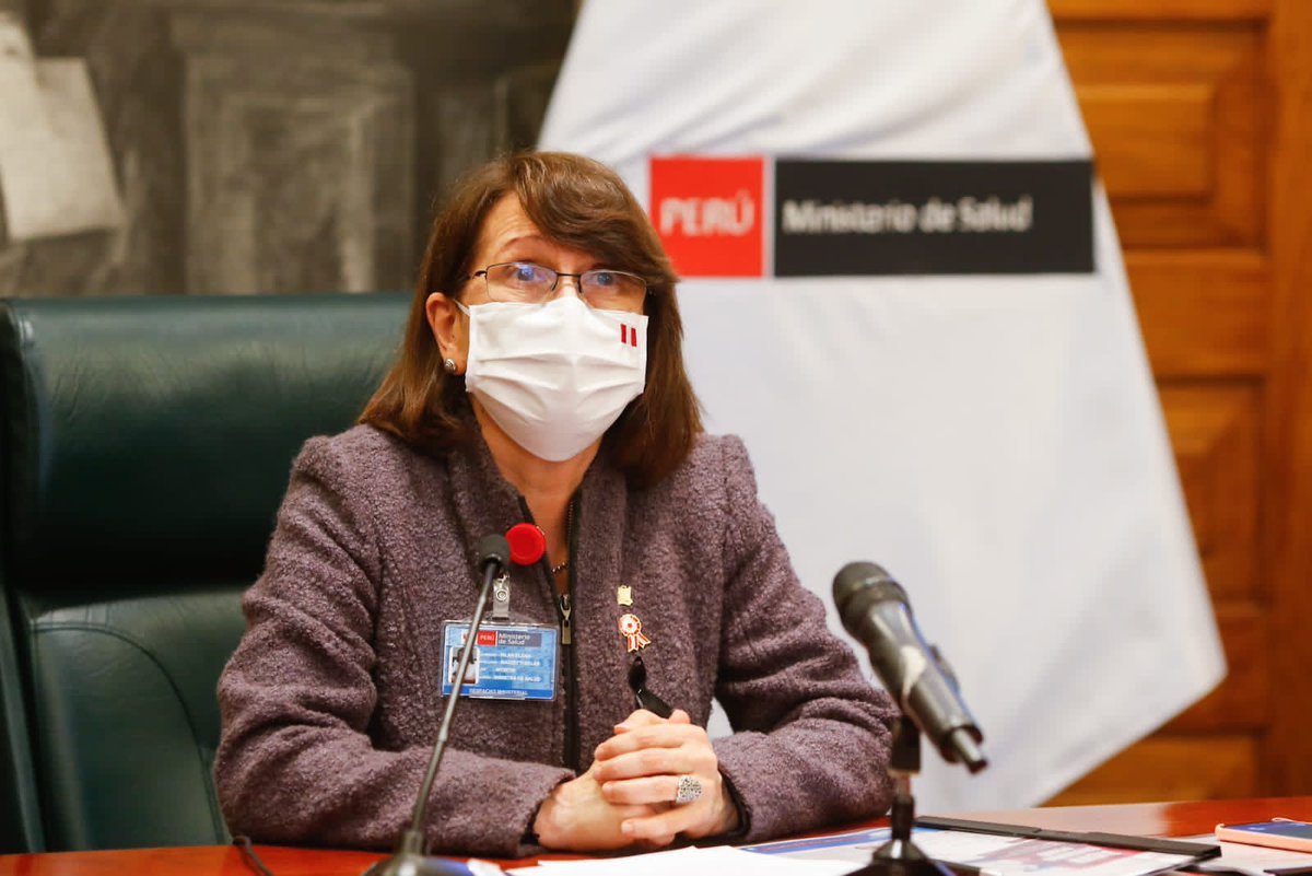 ¡Escándalo en Perú! Ministra de Salud renuncia tras denuncia de vacunación del expresidente Vizcarra