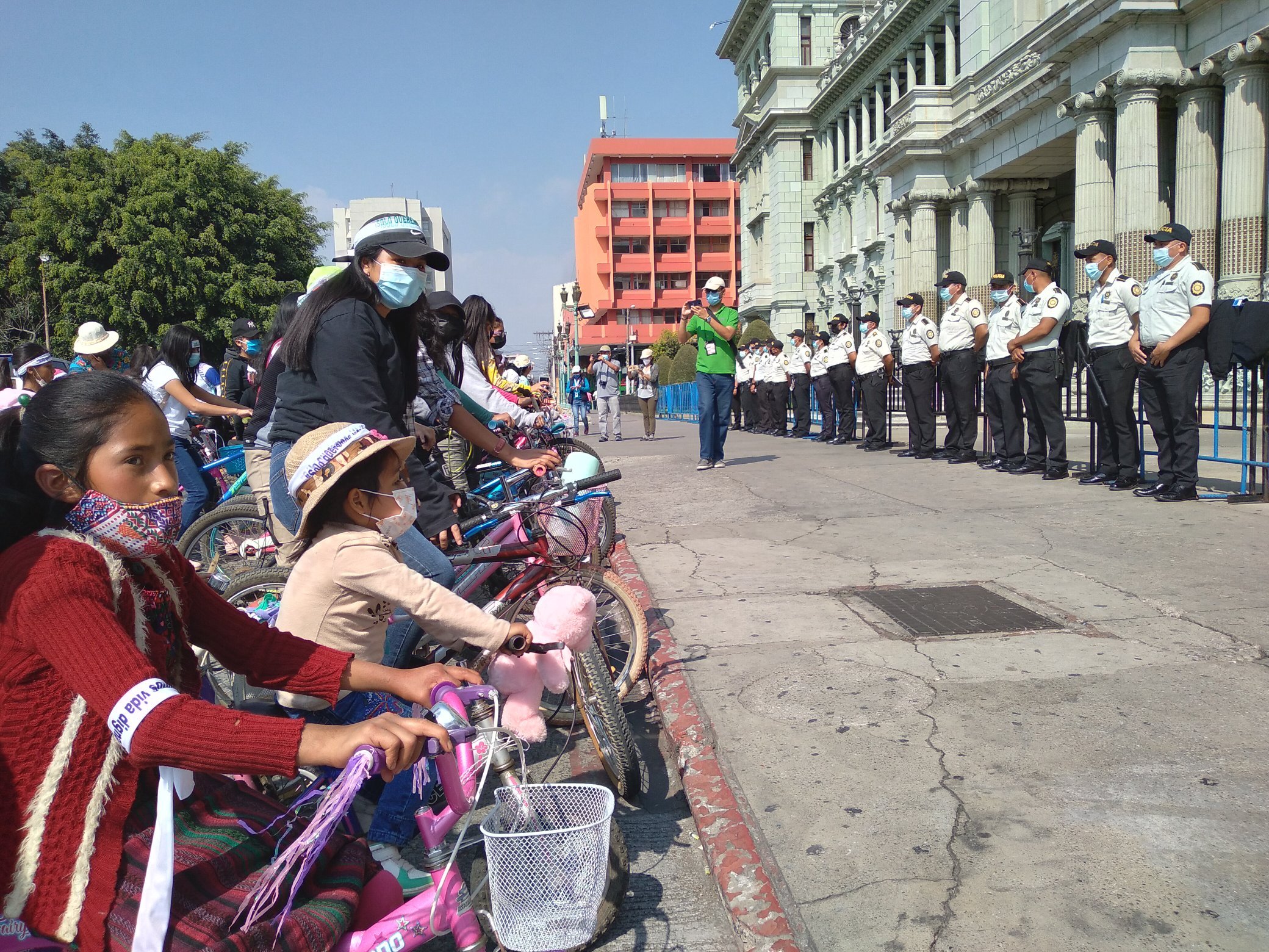 Mujeres de Guatemala  marcharon para exigir justicia por el asesinato de menores de edad