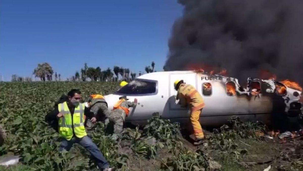 Cae aeronave de la Fuerza Aérea mexicana