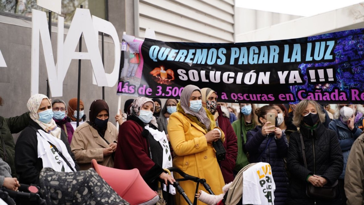 España: Organizaciones sociales denuncian corte del servicio eléctrico