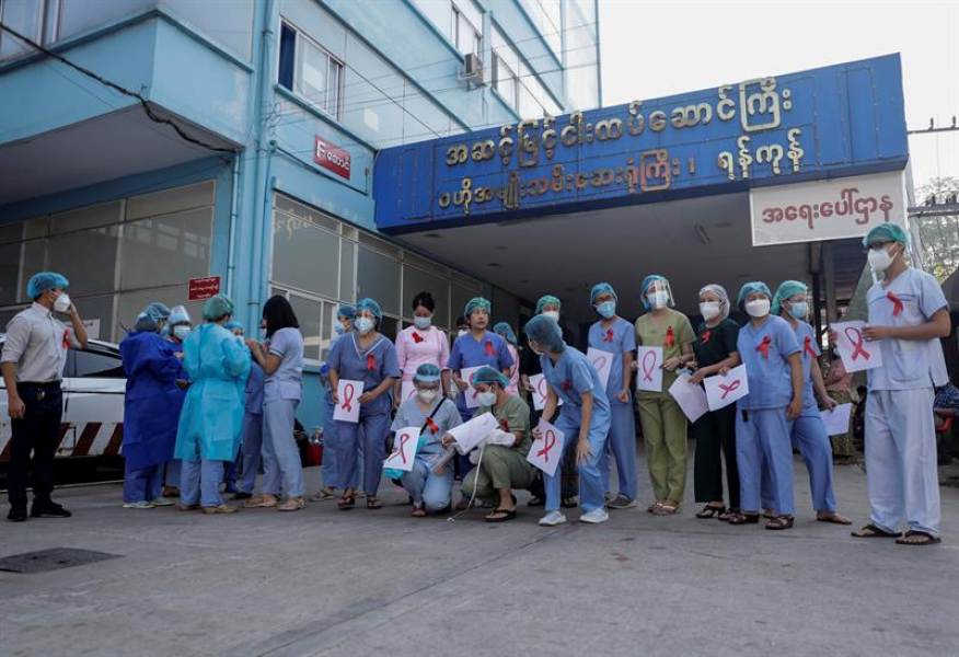 Más de 70 colectivos médicos birmanos se suman a campaña de desobediencia civil