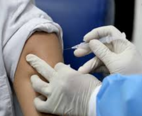 ¡Vacunagate!: La Florida es la comuna con mayor número de personas vacunadas sin pertenecer a grupos prioritarios