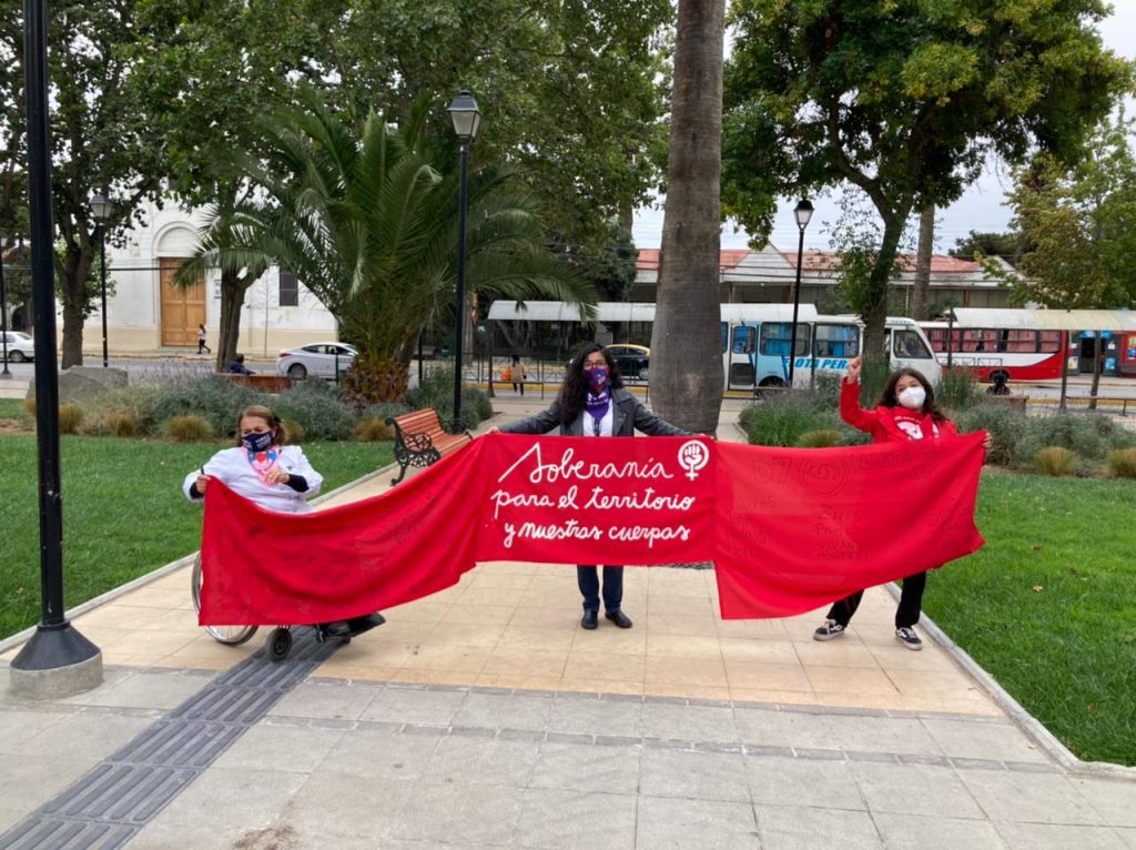 Candidatas de la Lista del Pueblo se comprometen a llevar las demandas feministas a la Constitución