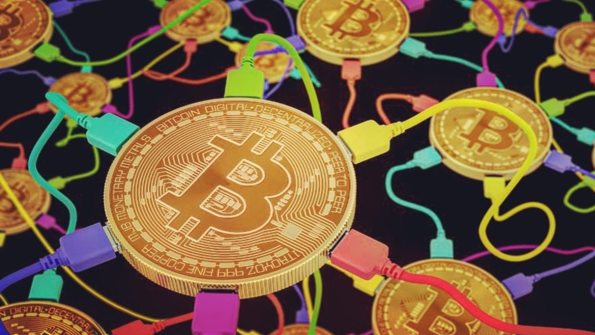 Bitcoin cae debido a las ventas masivas de este activo digital