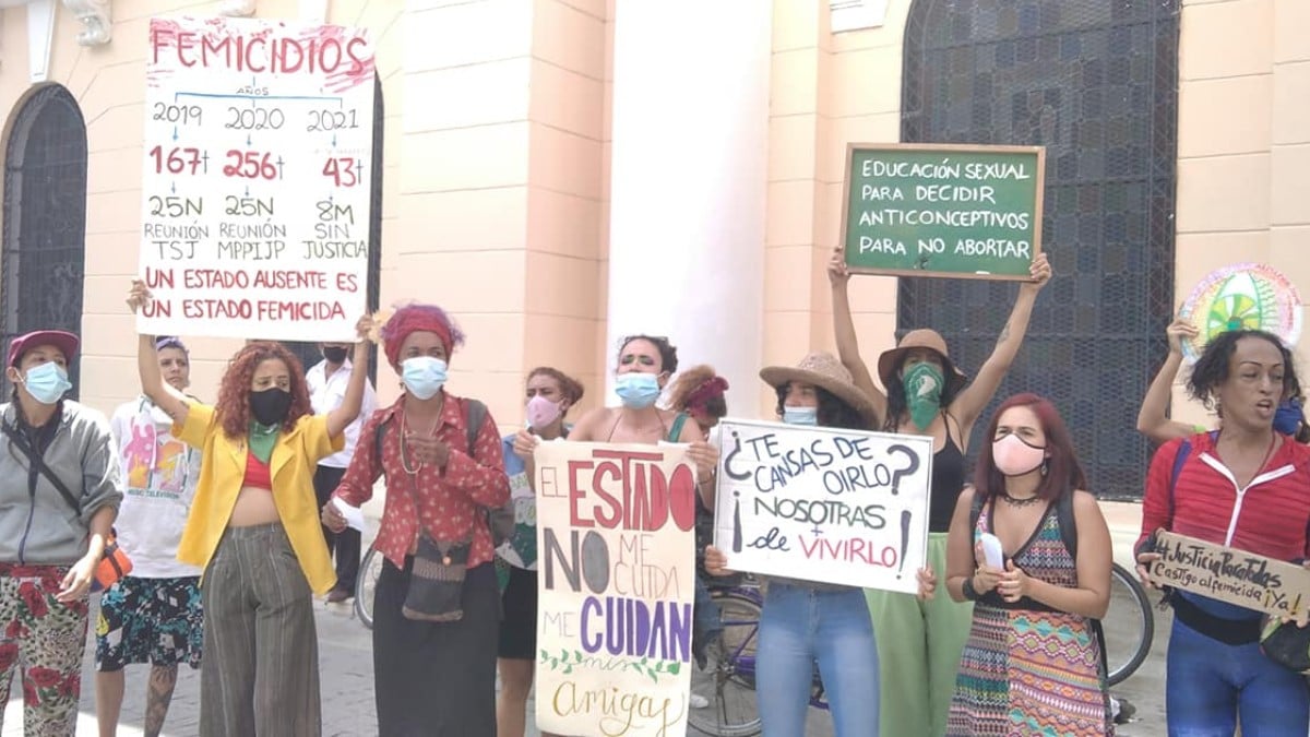 Miles de mujeres en latinoamerica se movilizaron este 8 de marzo contra la violencia machista