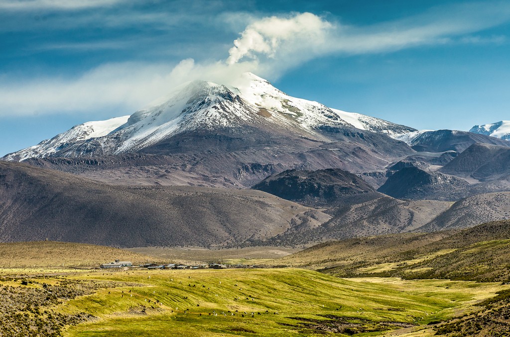 Investigadores nortinos elaboran el primer mapa de riesgo volcánico en Chile