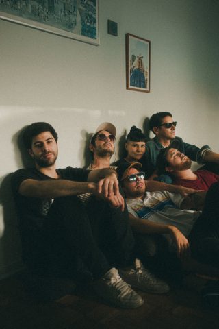 “Francia 390”: Mecánico transforma la canción de culto de Pau