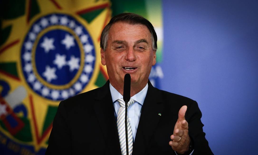 «Solo Dios me saca de la silla presidencial»: responde Bolsonaro ante solicitud de juicio político en su contra