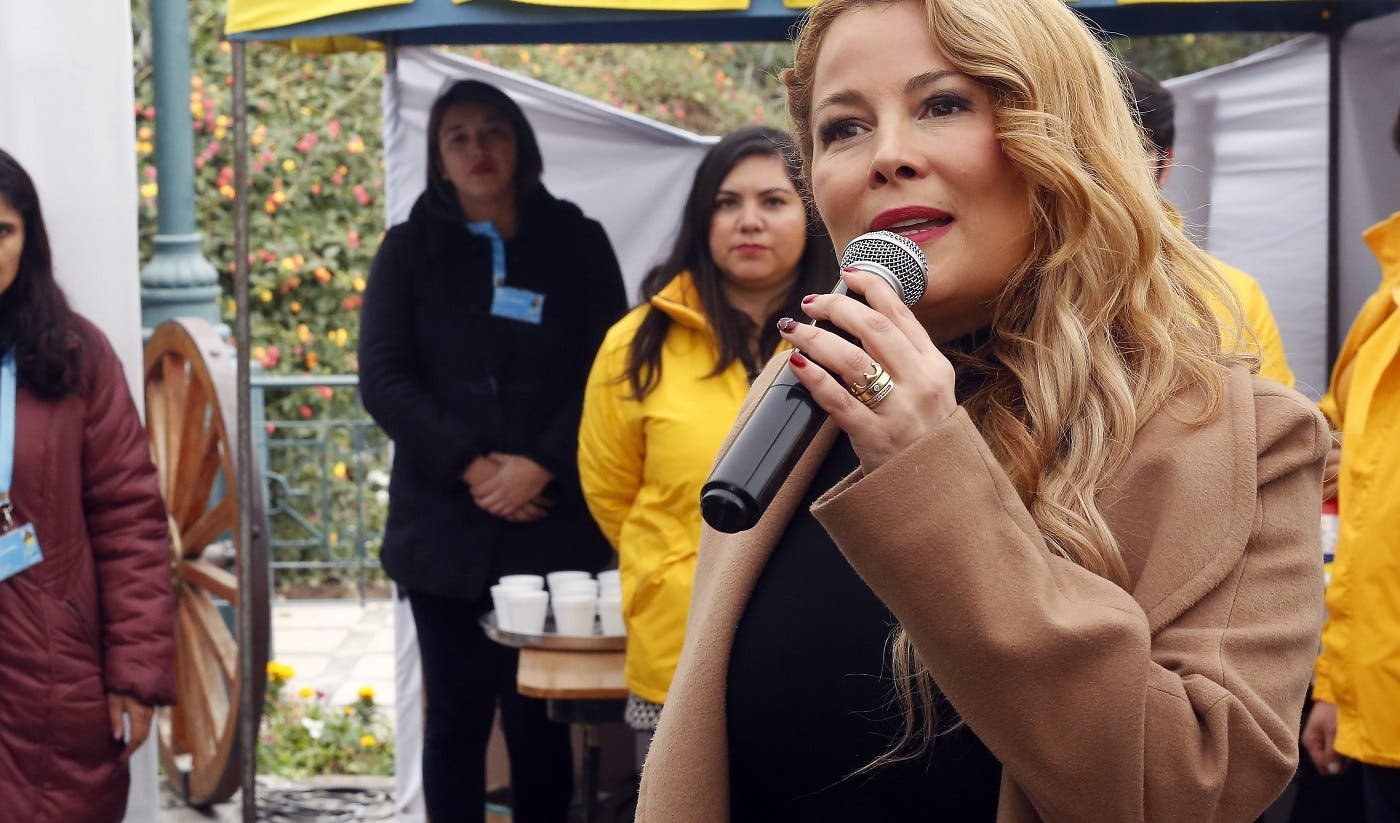 En el peor momento de la pandemia: Cathy Barriga es sorprendida celebrando su cumpleaños en Parque Municipal de Maipú