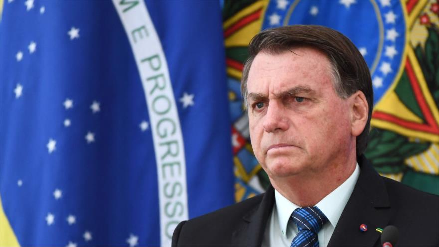 Bolsonaro lanza nuevas amenazas contra gobernadores por medidas anticovid