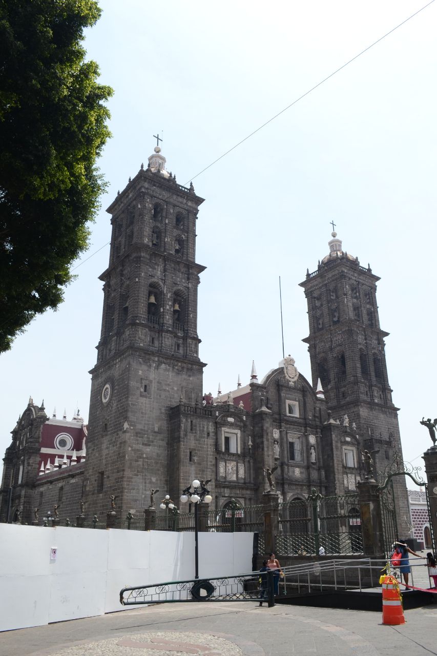 Proyectos de infraestructura deben elaborarse desde Puebla, dice experto sobre la remodelación del Zócalo
