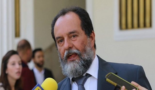 “Grupos irregulares de Colombia deben salir de Venezuela: La FANB está para hacer respetar nuestra soberanía”