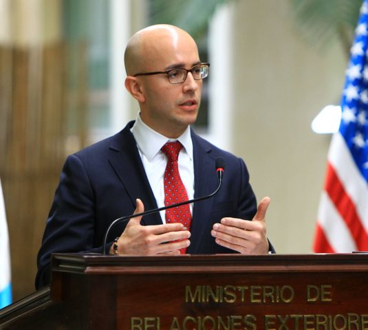 Asesor del expresidente Biden critica las sanciones hacia Venezuela: «Solo aceleran la migración»