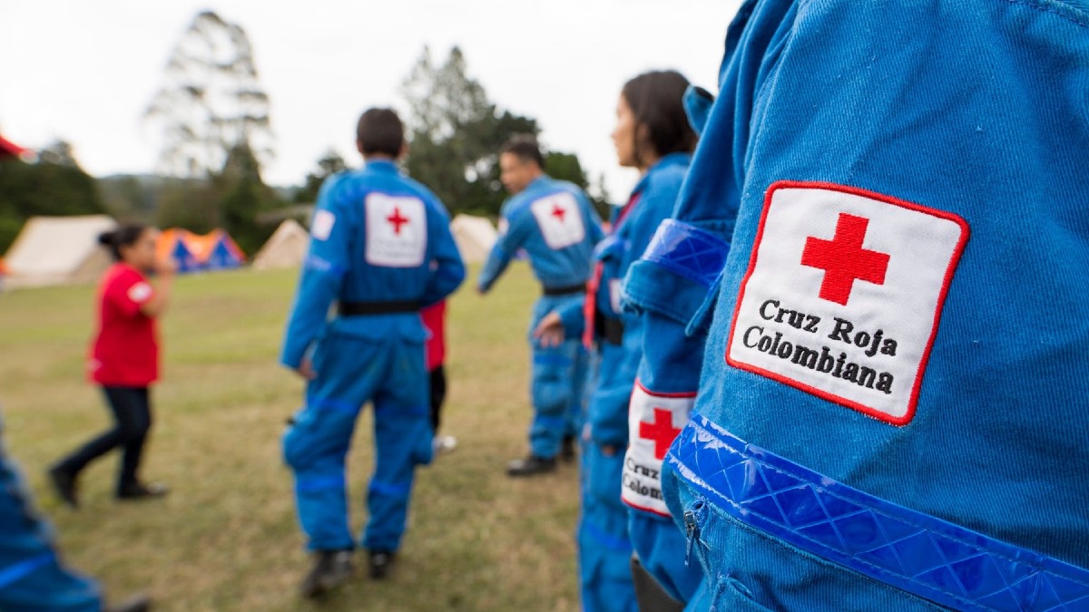 Cruz Roja registra en los últimos 3 meses más de 100 víctimas por artefactos explosivos en Colombia