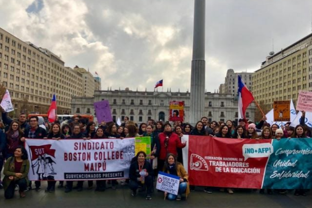 Trabajadores del Colegio Boston College de Maipú realizan  #ApagonVirtual para exigir  respeto a los acuerdos del contrato colectivo y condiciones de trabajo dignas en tiempos de virtualidad